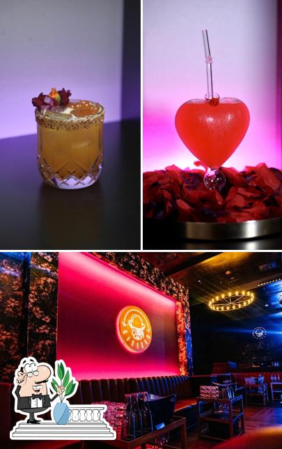 Unforgettable Kitchen and Cocktails