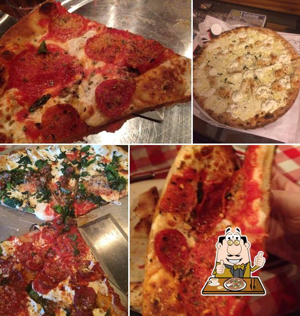Ronnie G's