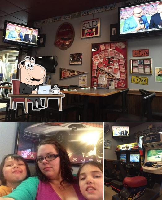 Pop's Roadside Eatery