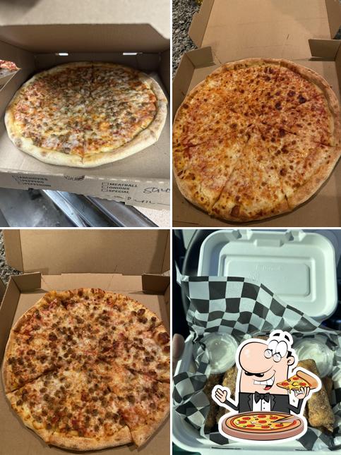 Gunny's Pizza Ship