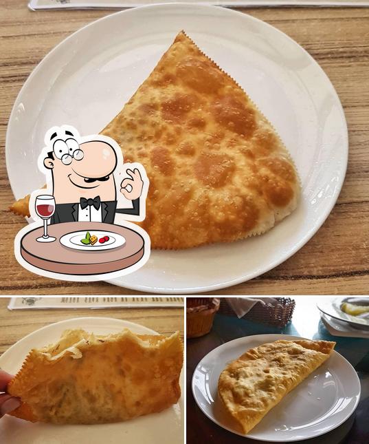 Крымские чебуреки