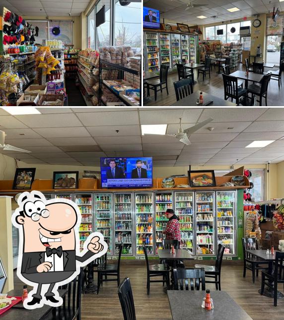 La Cabaña Deli and Minimarket