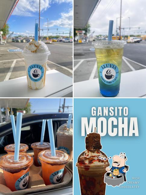 Lluvia Cafe Drive Thru