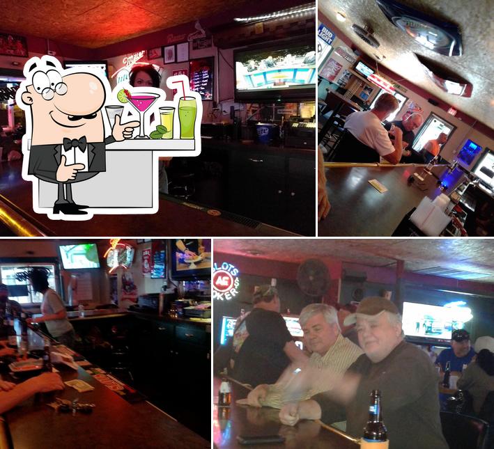 R & L Sports Bar