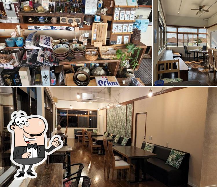 Okinawa soba and local fish dishes Uehara Soba (open for lunch)