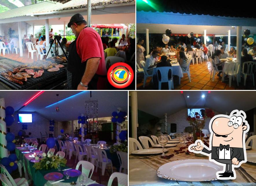 RESTAURANTE COSTUMBRES ARGENTINAS