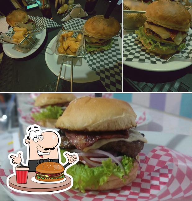 RESTAURANTE LA FABRICA YUMBO