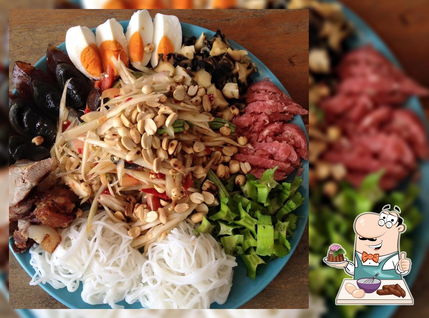ร้านอาหารตามสั่ง ส้มตำ เล็ก-ไผ่
