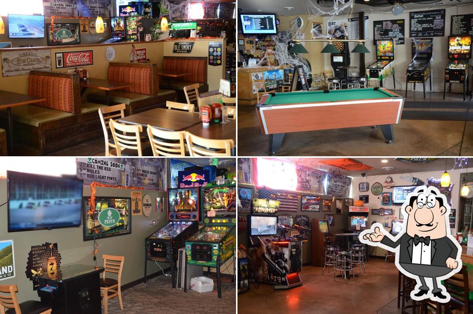 Pepi's Pub & Grill