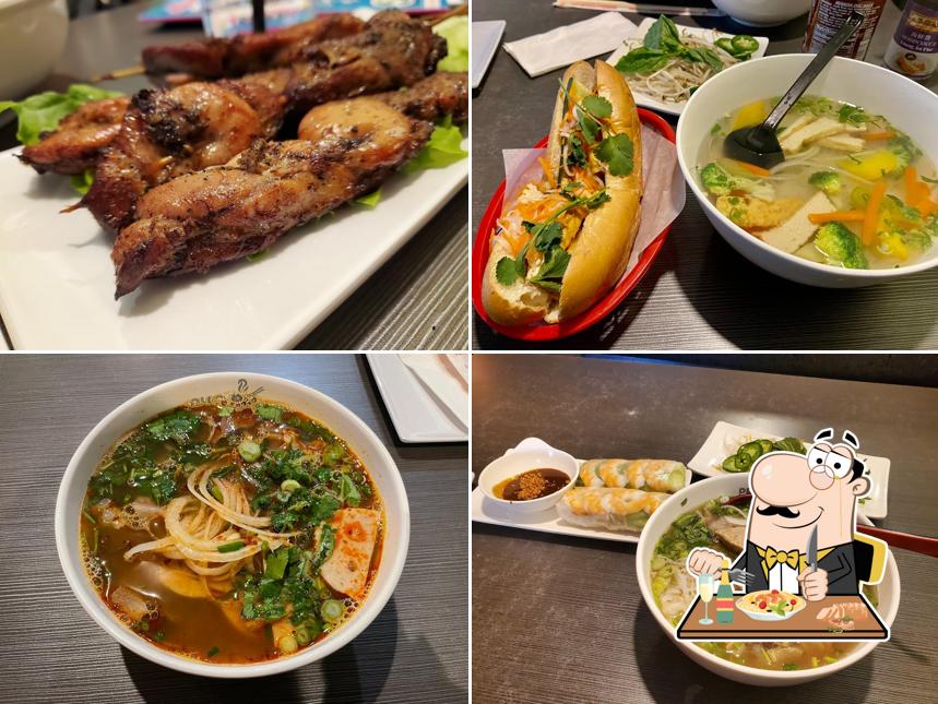 Pho Noodle Station