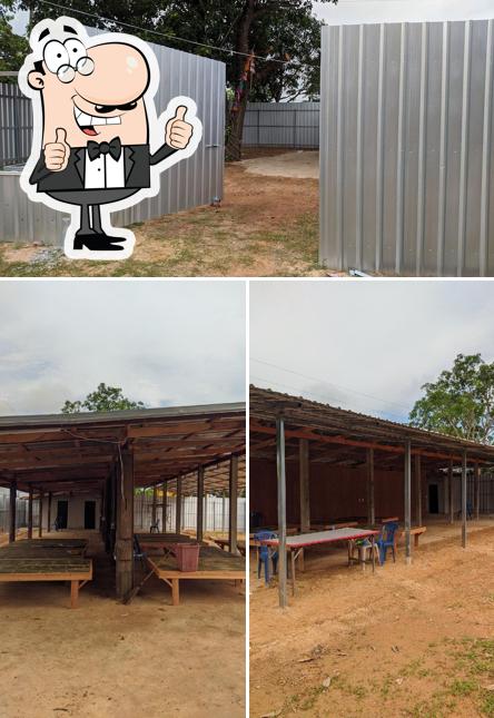 ร้านก๋วยเตี๋ยวที่มีลูกสาวหน้าบูดที่สุดในตำบล