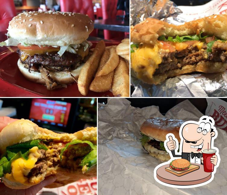 Red Robin Gourmet Burgers and Brews
