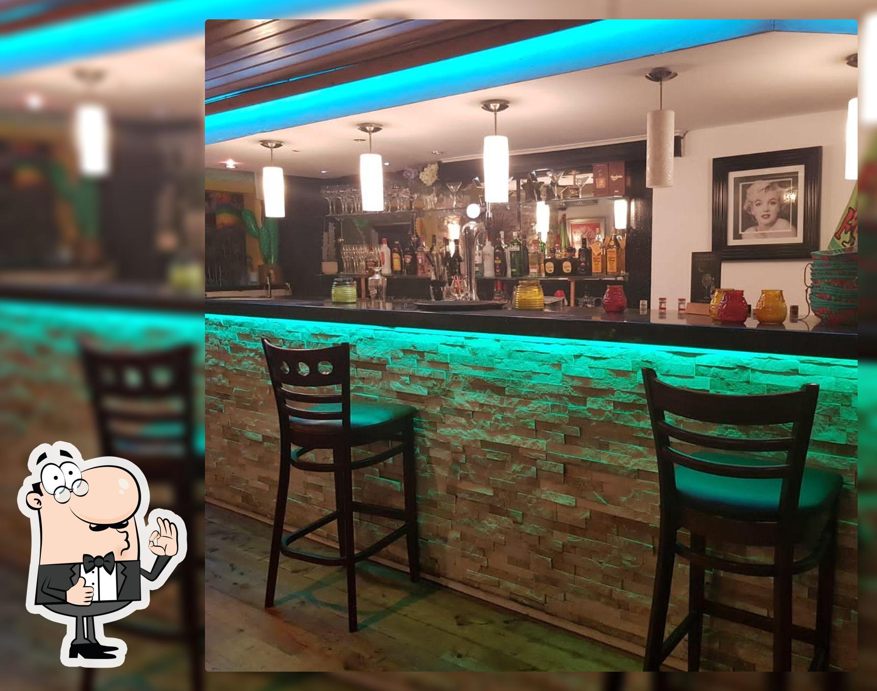 Manzo Bar & Grill