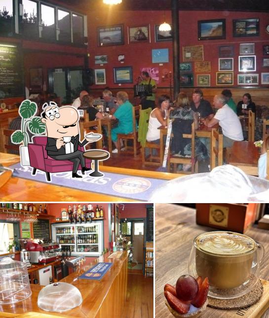 Old School Cafe