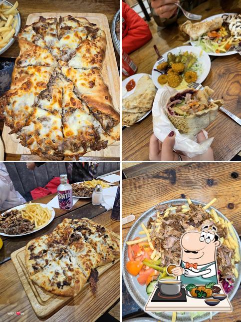 Shaz Shawarma