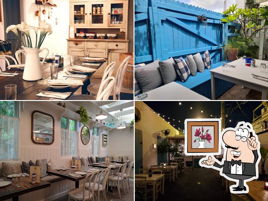 Mandolin Aegean Bistro
