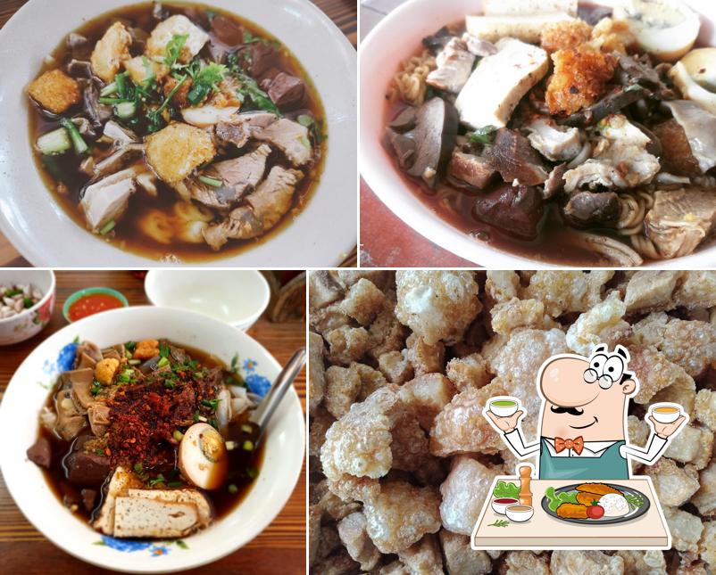 ก๋วยจั๊บยกนิ้ว