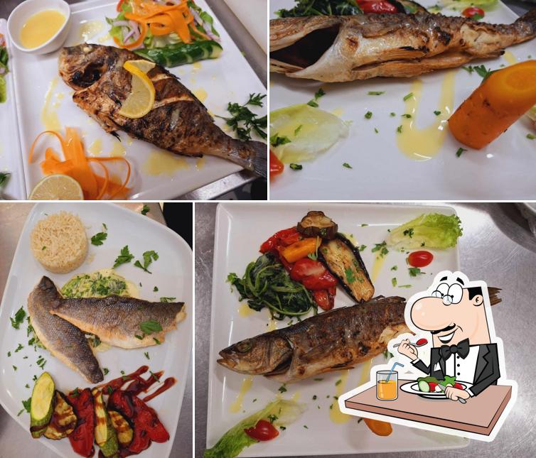 Aris Traditional Greek Cuisine Ixia