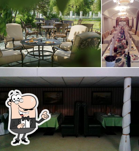 Забронируйте столик в "Славутиче"