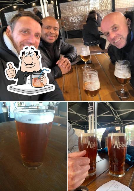 The Company Row - JD Wetherspoon