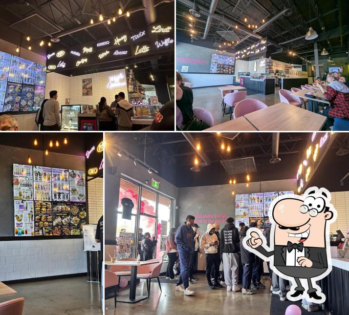 Holy Shakes Desserts, Cafe & Eatery Delta