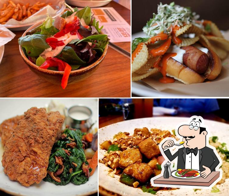 Lazy Dog Restaurant & Bar