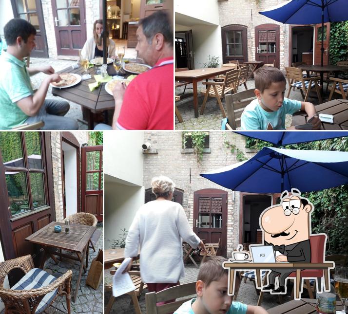 Pizzeria Blaue Grotte