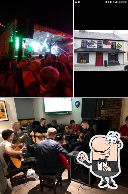 The Square Bar
