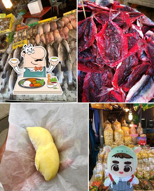 Ban Phe Market