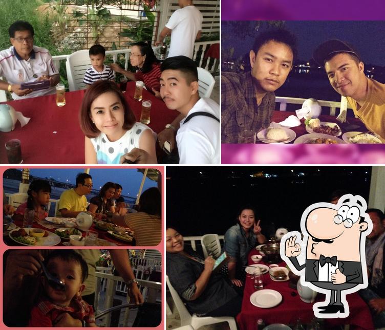 ร้านเพาะรัก
