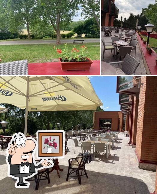 Restaurant And Accommodation "Zlatna obala"