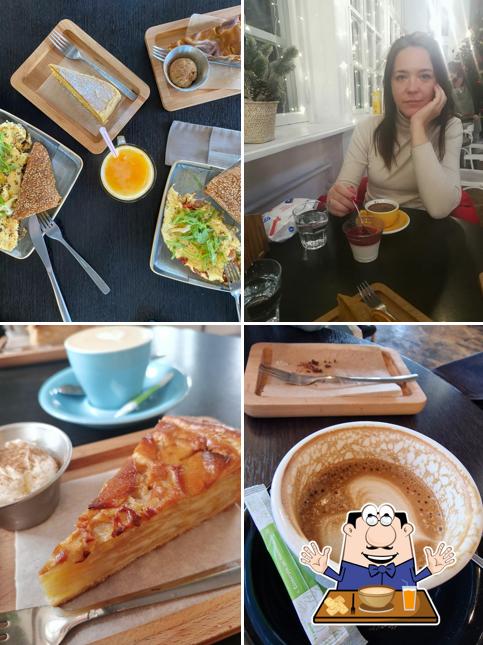 Еда в "Правильном кофе"