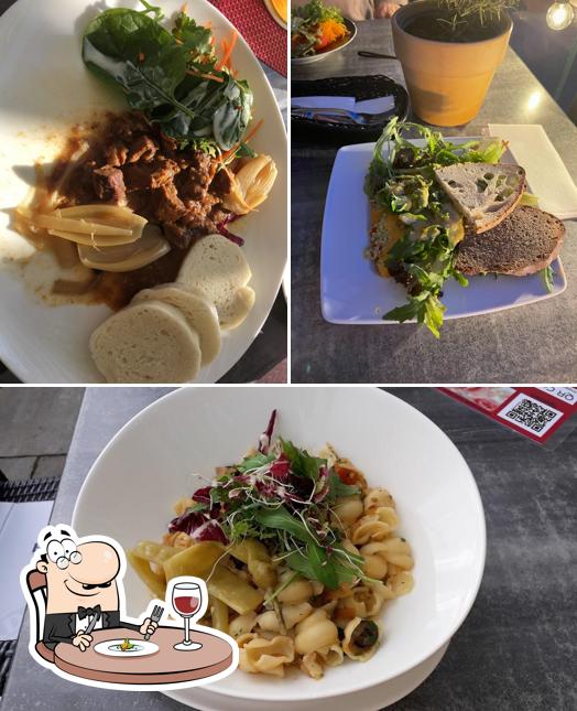 Panorama-Bistro & Biergarten im Rathener Hof