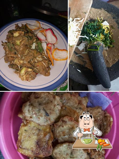 Rujak Uleg Ibu Kus