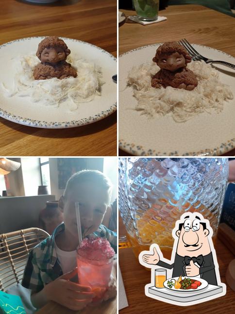 Блюда в "Хванч"