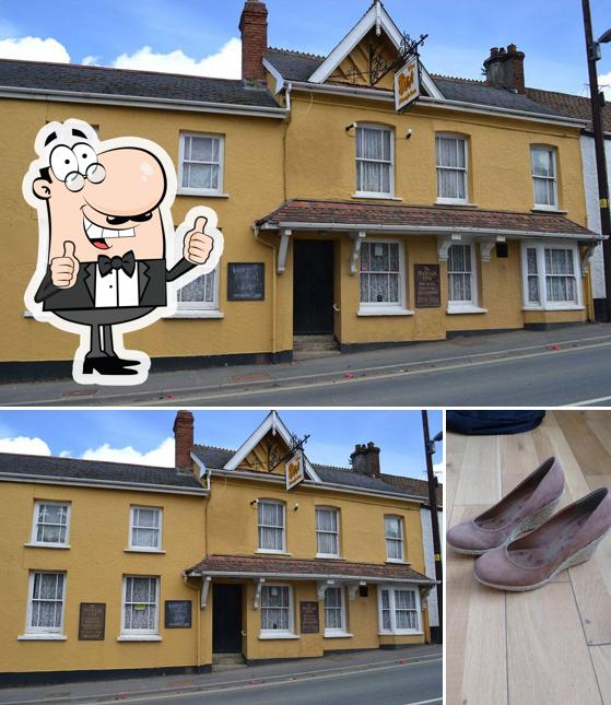 The Plough Inn