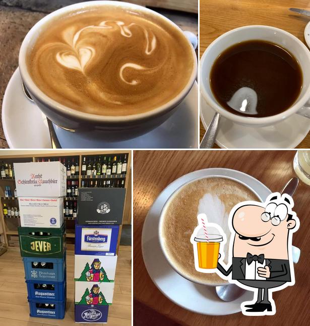 Mannerstons Cafe & Farm Shop