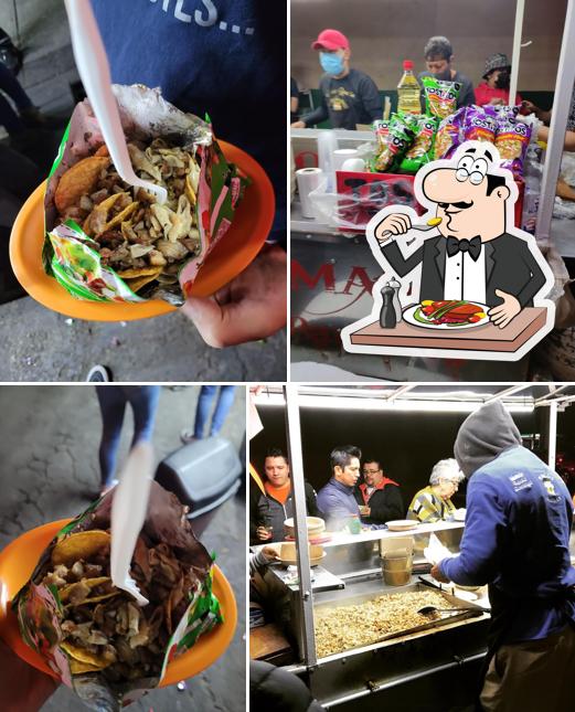 Tacos Roman tripa,adobada y barbacoa