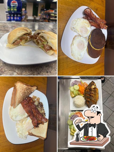Kelly's cafe & deli