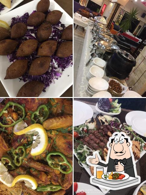 Resturant and cafe' castle view ( مطعم وكافيه اطلالة القلعة )