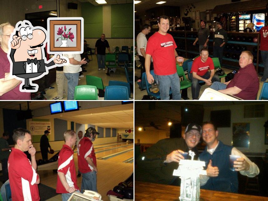 Doyle's Bowling & Lounge