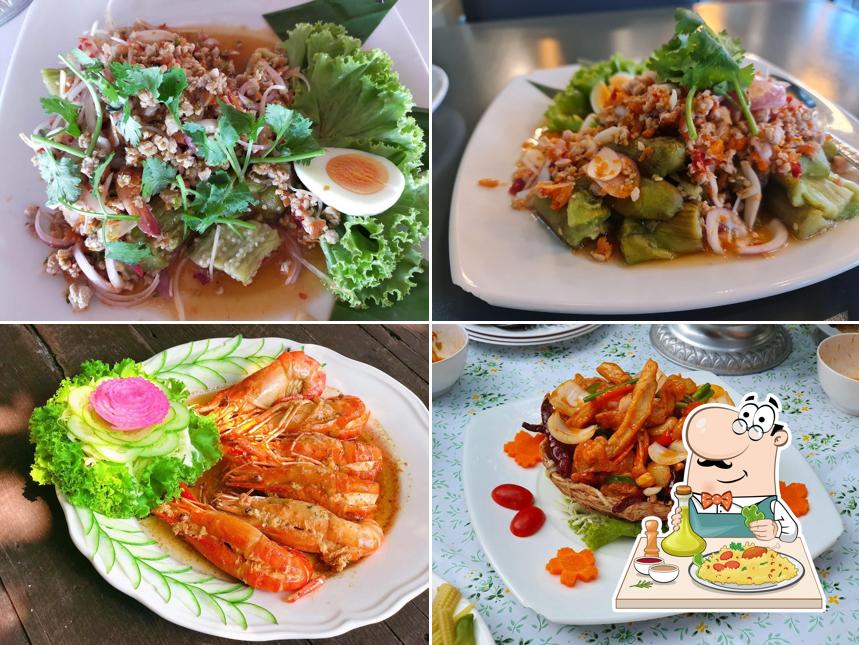 Khanap Nam Restaurant
