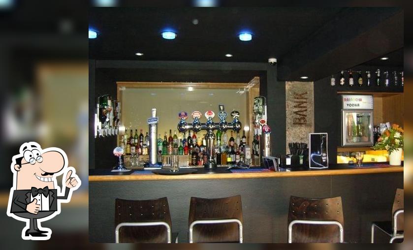 Bank Bar