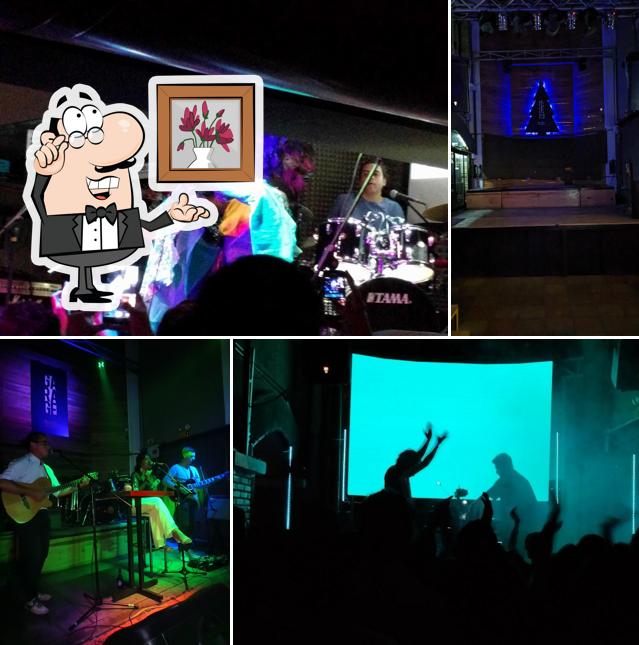 Garage Rock Bar