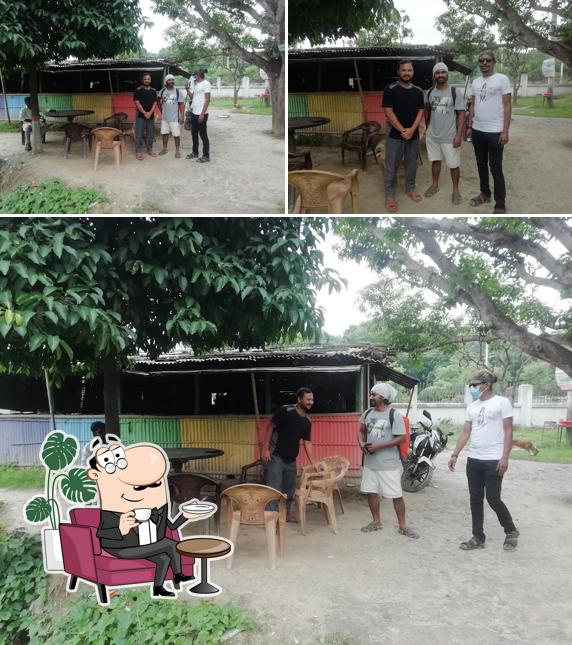 Rafiq's Canteen, Charukola, RU