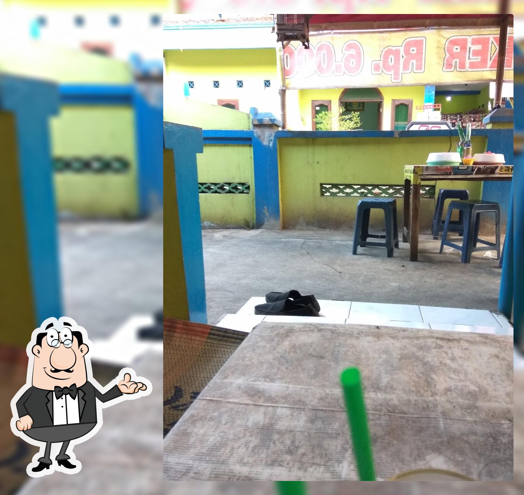 Warung Soto Ceker
