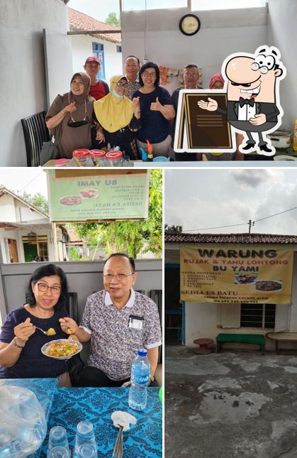WARUNG RUJAK DAN TAHU LONTONG BU YAMI