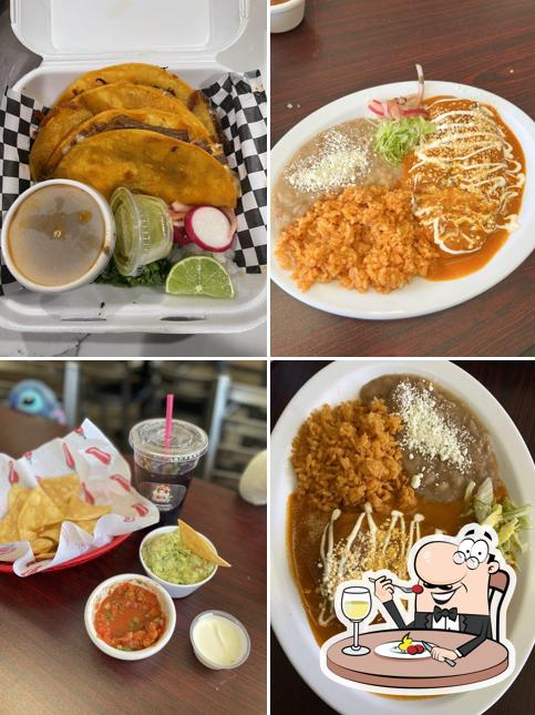 Frida's Taqueria Ajua!