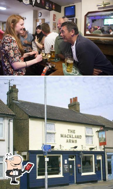 Mackland Arms