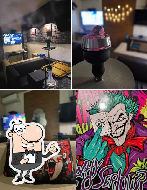 Hookah Room